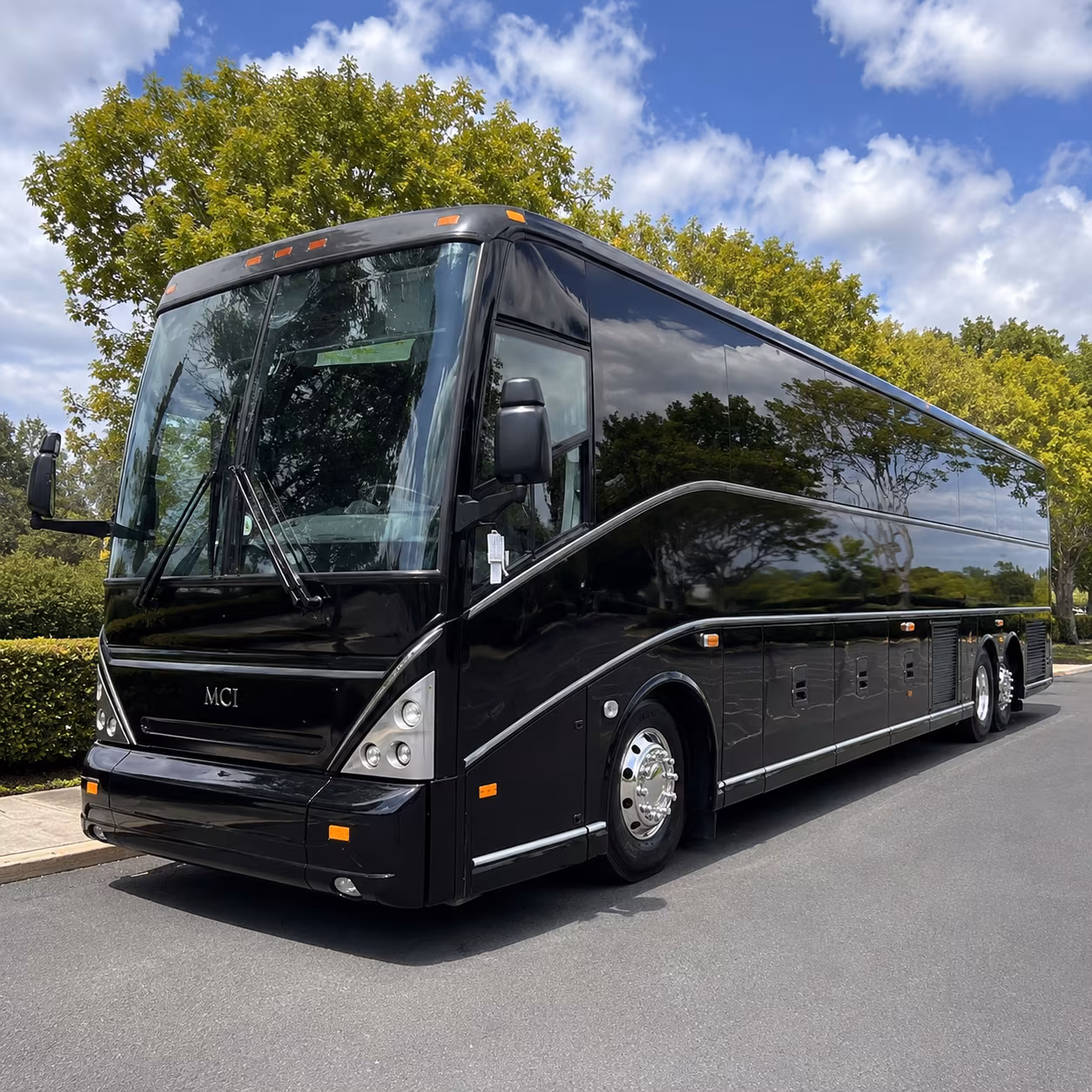 bus rentals to state farm stadium concerts keep your group together