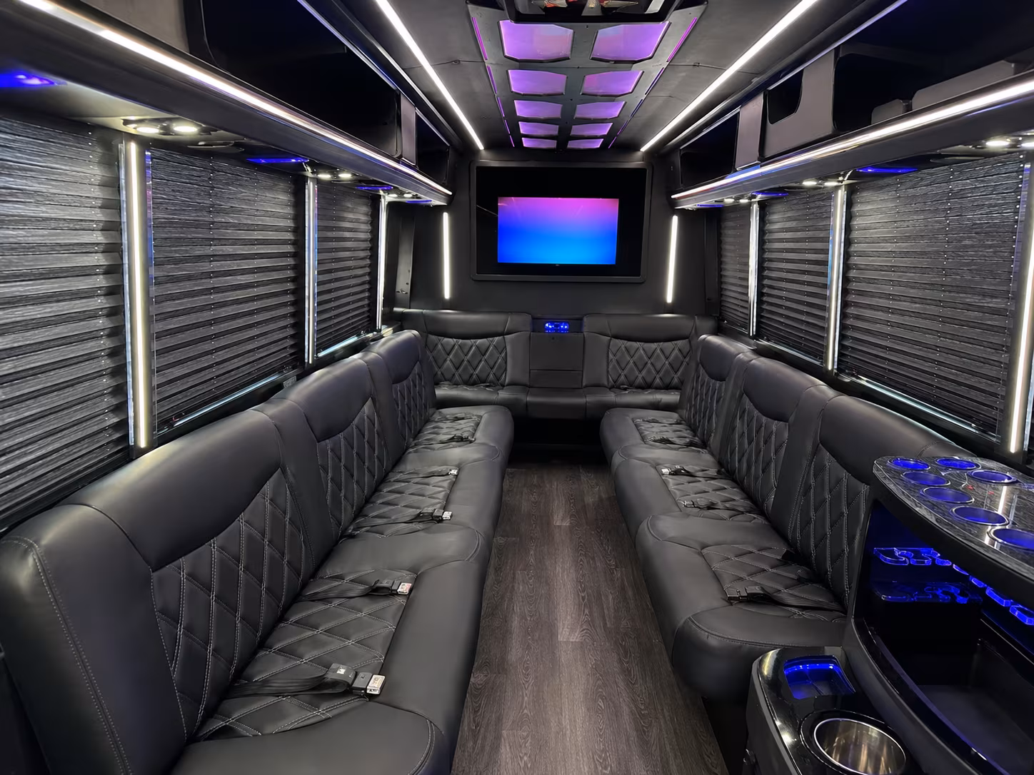 party buses to old town scottsdale tasting rooms for bachelorette groups