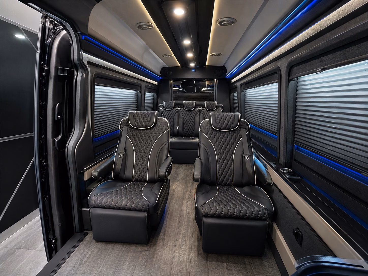 phoenix mesa gateway airport aza shuttle bus rentals